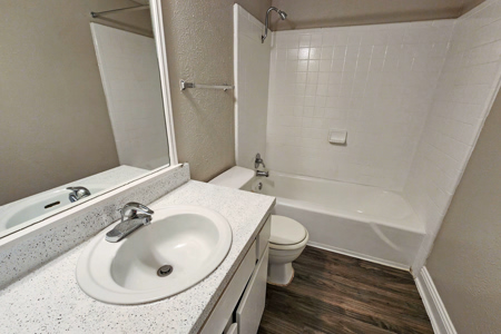 Tower Village gallery image 38